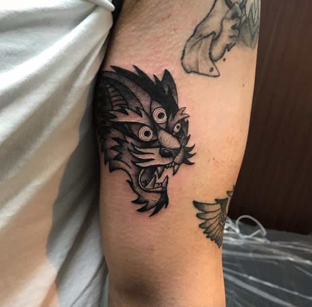 Creature Head tattoo by Deadpigeon (black & grey)