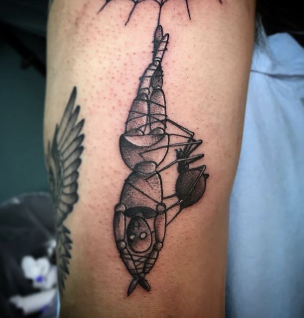 Dangling tattoo by Deadpigeon (black & grey)