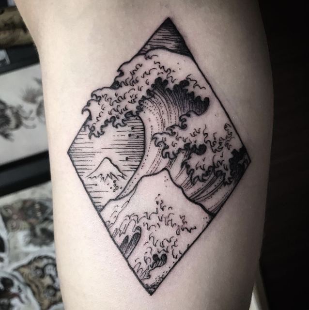 wave tattoo by Deadpigeon (black & grey)